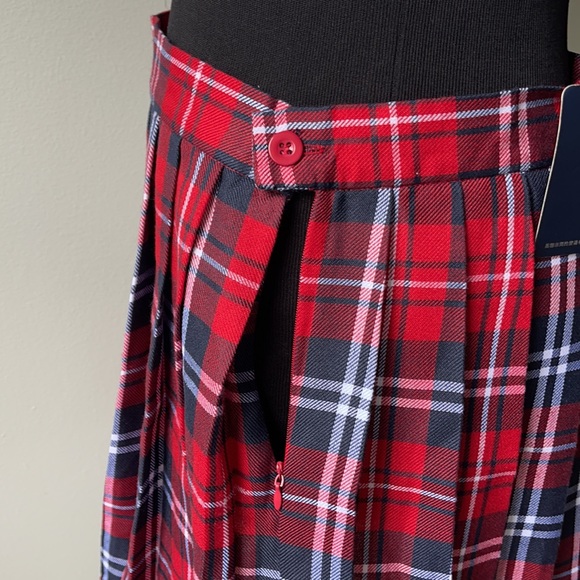 High Waist Tartan Pleated Skirt - Picture 7 of 8